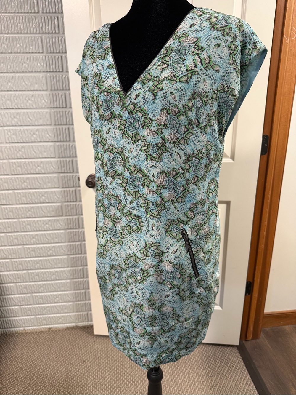Maeve Anthropologie Teal Snake Print Shift Dress Zip Pocket Size 4